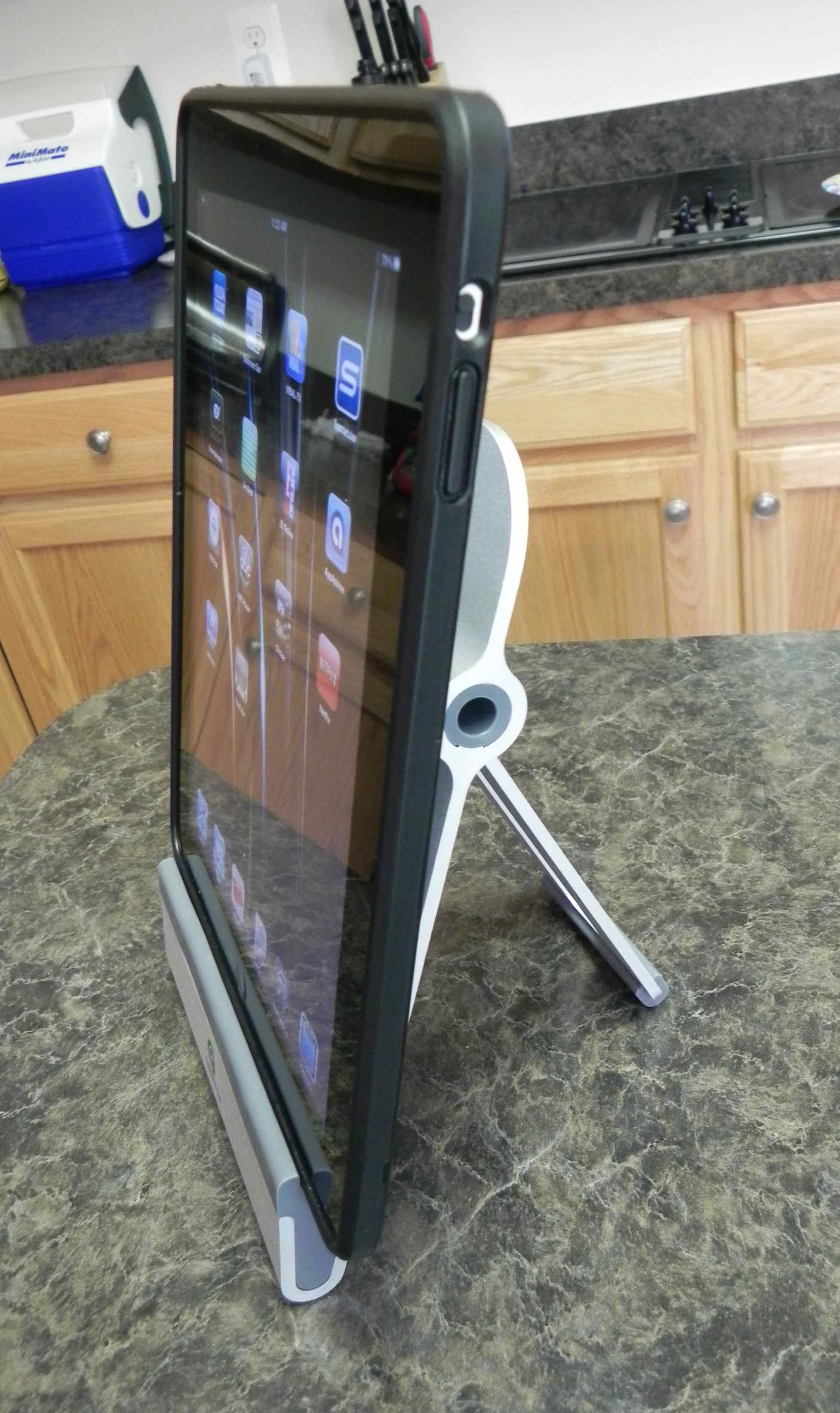Review Griffin AFrame iPad Stand