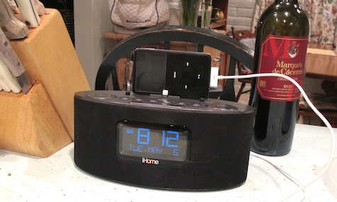 iHome Negri wine bottle