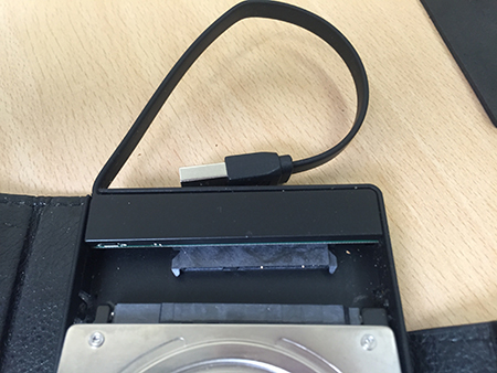 The push in SATA connector and the flat cable