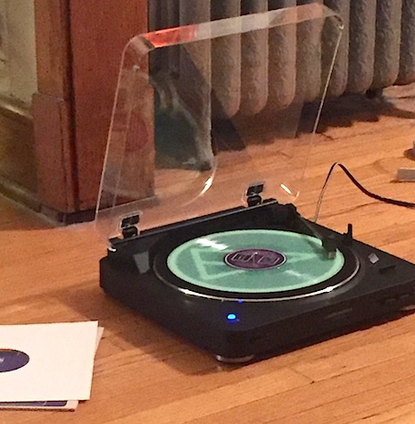 room shot turntable