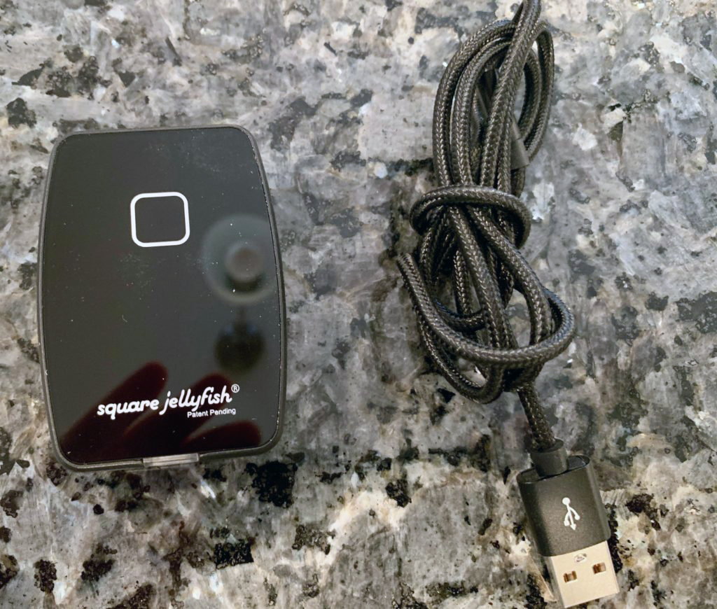 Square Jellyfish Car Vent Phone Mount and Wireless Phone Charger