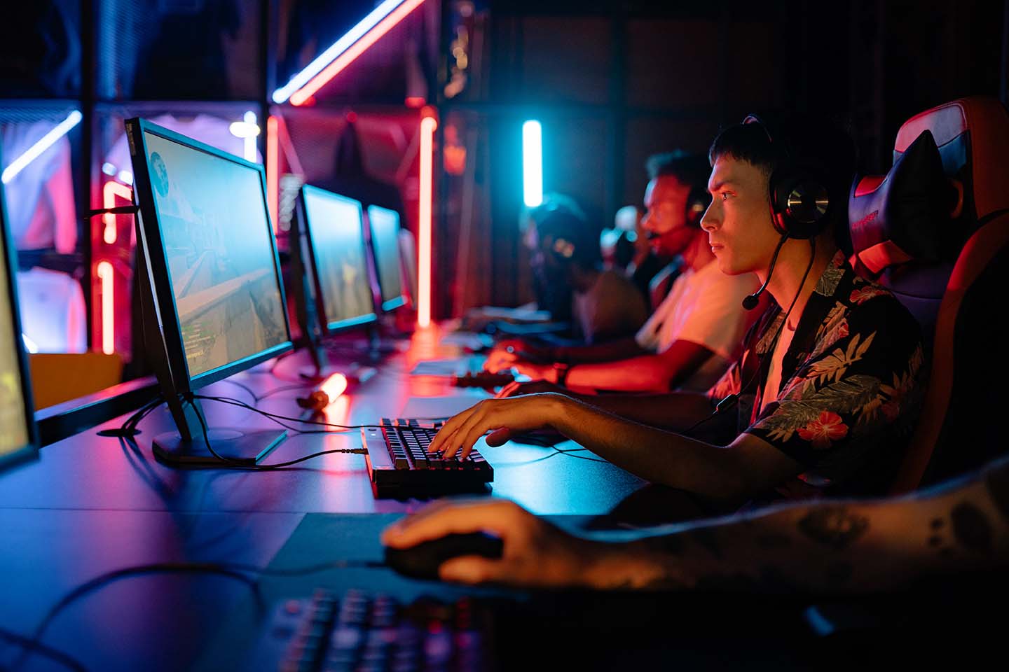 The Rise of Esports and Its Impact on the Gaming Industry - MyMac.com